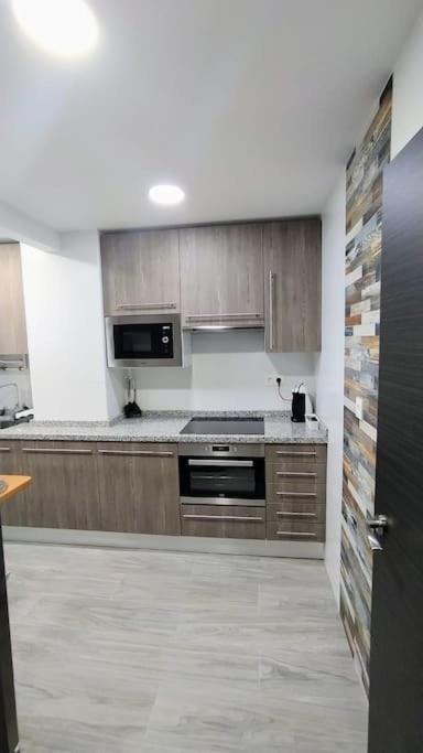Ca Lolina Playa Apartment Gijon Luaran gambar